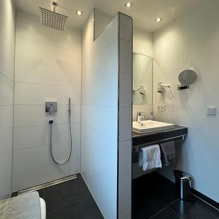 Schmidbauer Apartman *